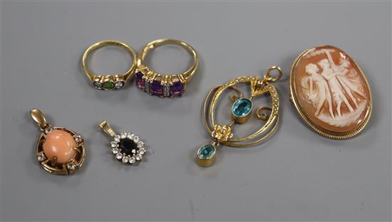 An 18ct, demantoid garnet and diamond three stone ring and other jewellery including a 9ct gem set ring and 9ct mounted cameo.